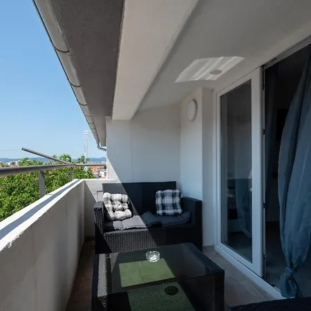 With Parking Space - 19830 * זאדאר